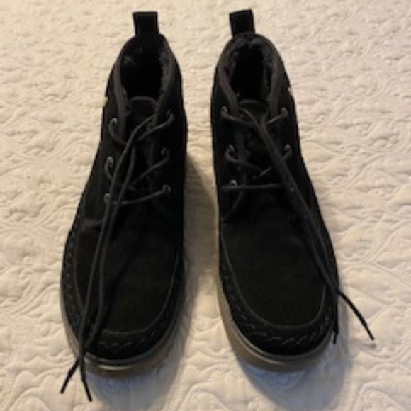 Women's Earth Elements Black Suede Faux Fur Lined Booties Size 10 - Picture 2 of 7